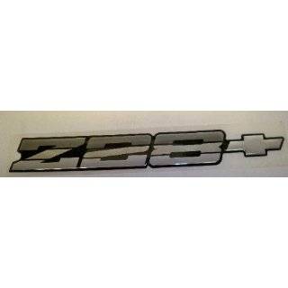 Z28 Badge Overlay Decals   93 02 Chevrolet Camaro Z28   (Color: Silver 