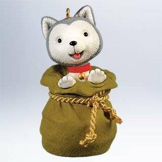  Husky Miniature Dog Ornament   Red & White: Home & Kitchen